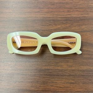 Maguire Lemonade Bai Sunglasses & Case